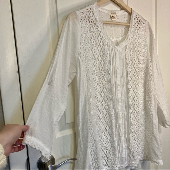Sundance White Eyelet Button Down 3/4 Length Sleeve Blouse Small - Picture 4 of 9
